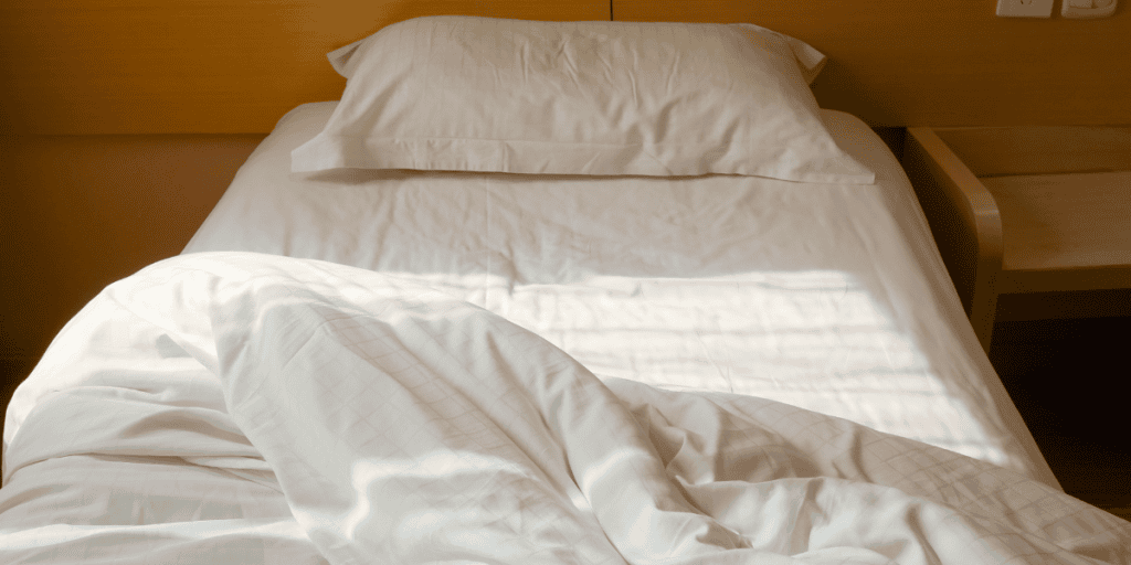 Duvets and Pillows cleaner in london