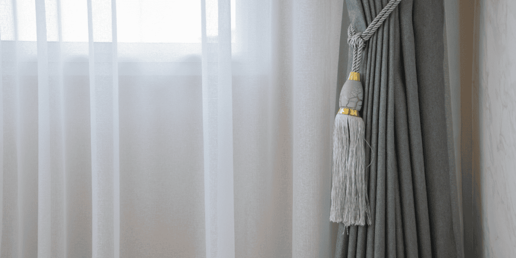 Curtain dry cleaners in london
